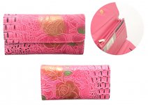 80-1681C73 DARK PINK METALLIC FLORAL PRINT PURSE