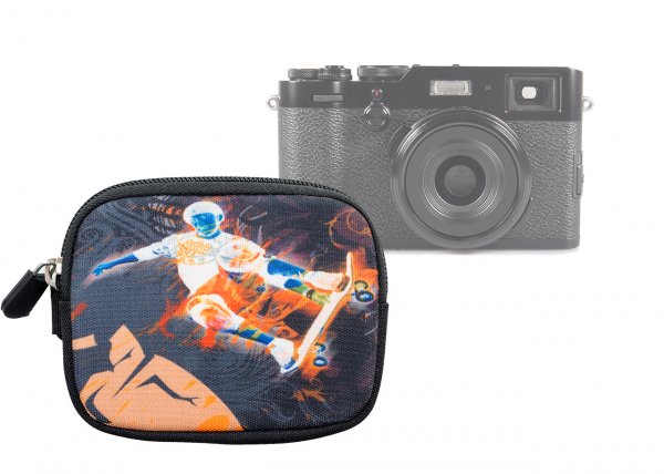small compact cam case blk skater pattern