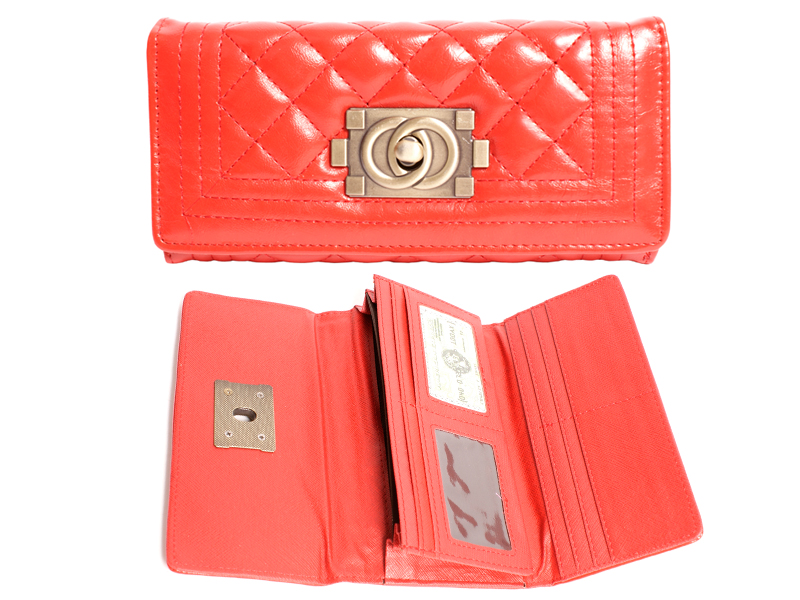 (image for) P126 QUILTED RED